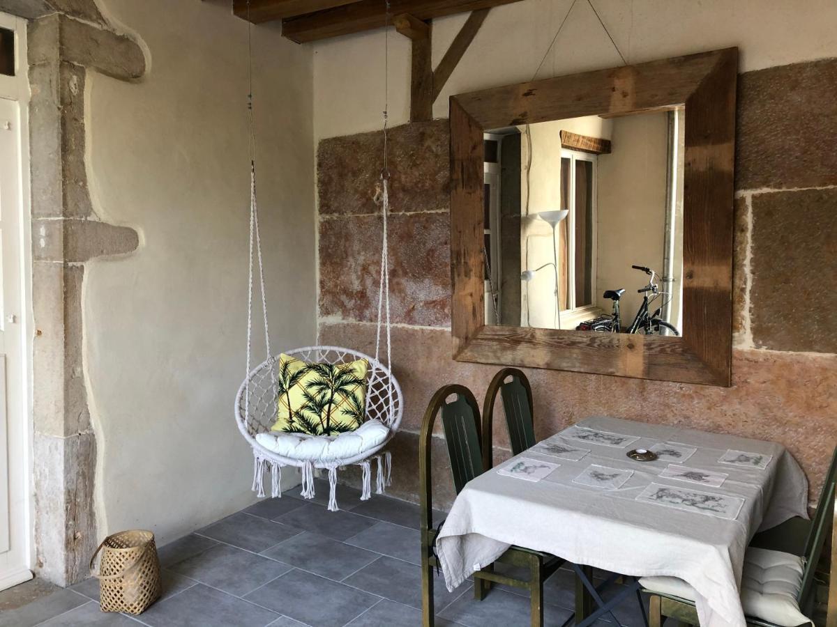 Au Coeur De Nuits Acomodação com café da manhã Exterior foto