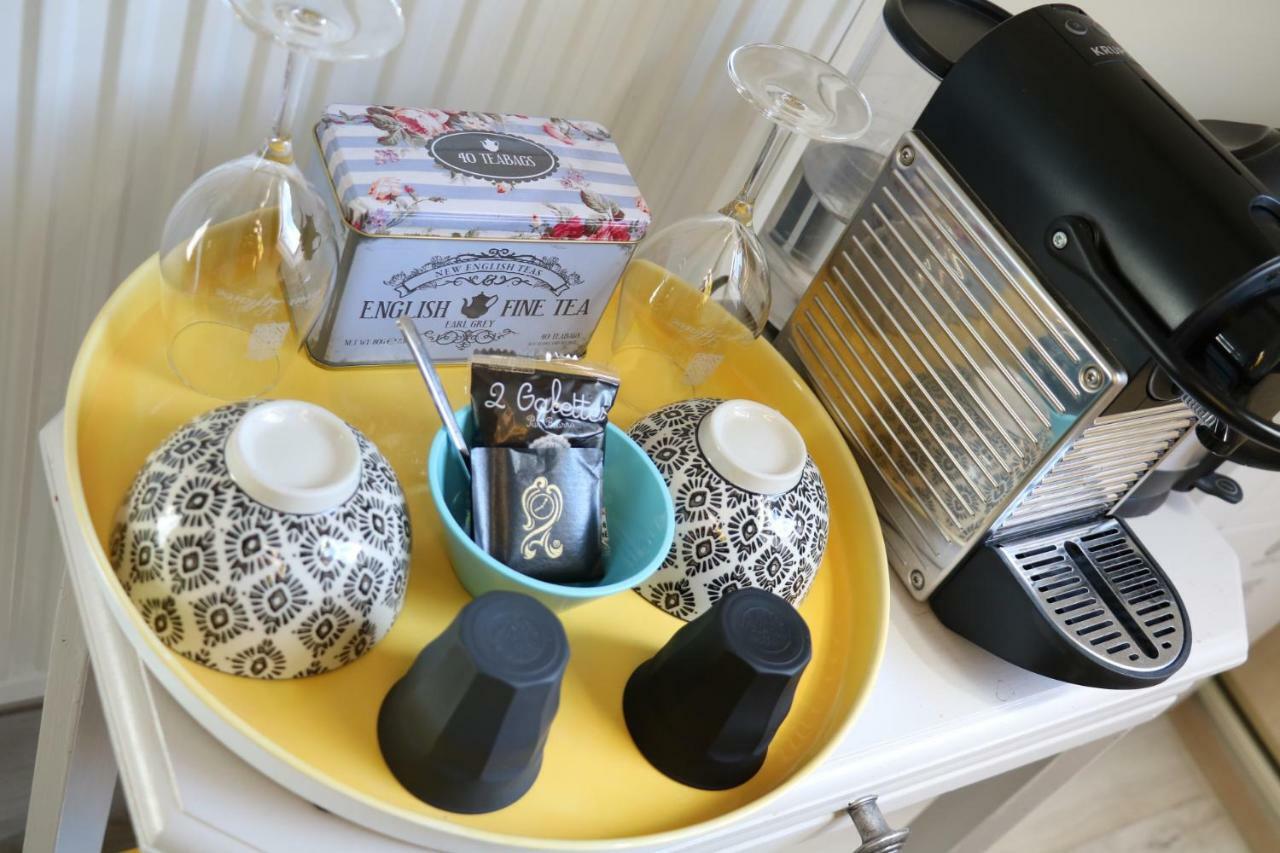 Au Coeur De Nuits Acomodação com café da manhã Exterior foto